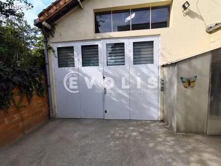local d'activité 160 m²