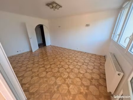 appartement - grand 4 pièces 83 m² + parking – arnouville (95400)