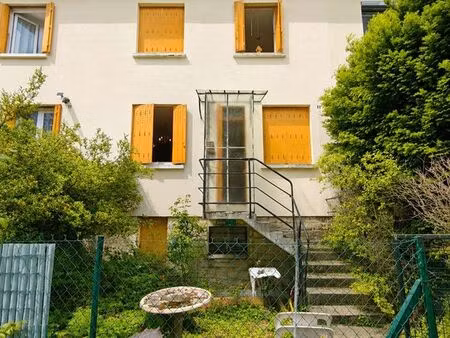 maison 4 pièces 64 m²