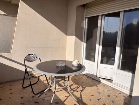 t2+terrasse+parking