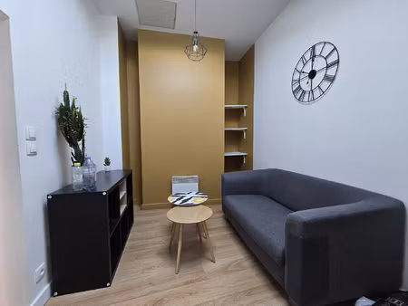 t2 - hypercentre