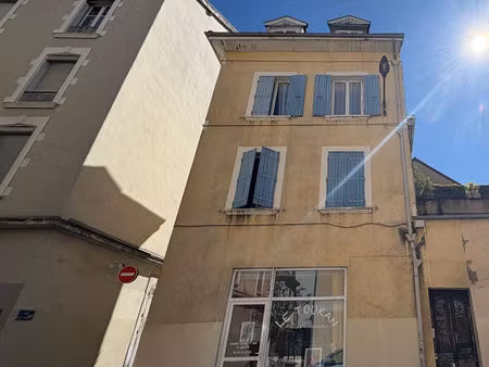 immeuble de 4 lots aigle/estacade