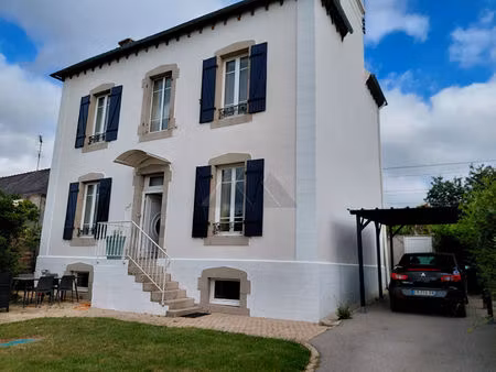 la forest landerneau maison de maitre t8 jardin sous sol parking
