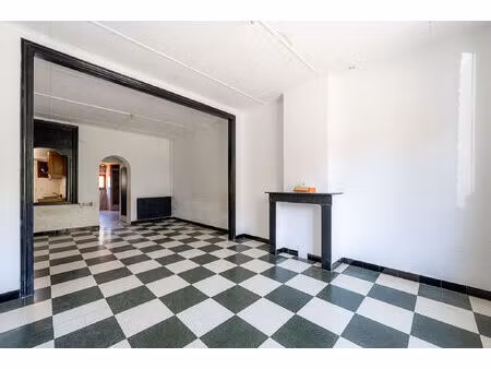 maison sin le noble