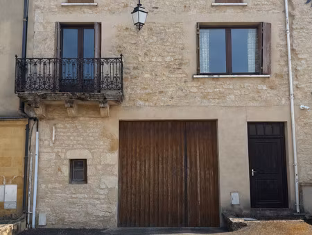 maison de village en pierre avec grand garage villefranch