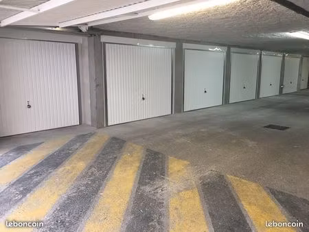 garage box sécurisé en sous-sol gare evian