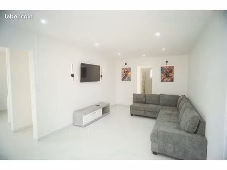 location maison mitoyenne meublée saint françois
