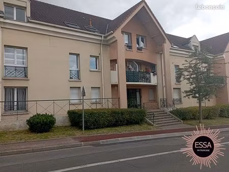 studio 1 pièce 37 m²