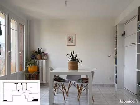 t2 50m² rénové — fontenay-sous-bois — 1 100 hc