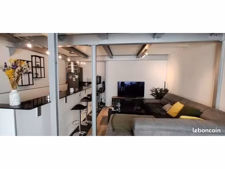 loft triplex meublé 113 m² : terrasse  parking  tram t2 la défense à pied
