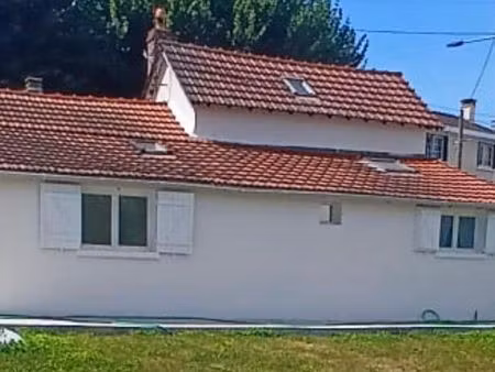 pavillon à loué plein pied