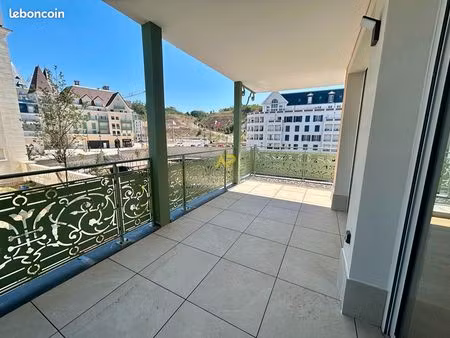 appartement 3 pièces 68 m²