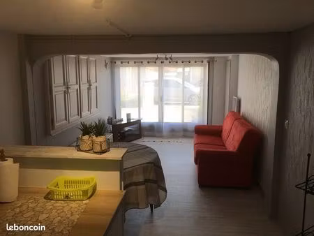 appartement meublé t2 45 m2 merpins