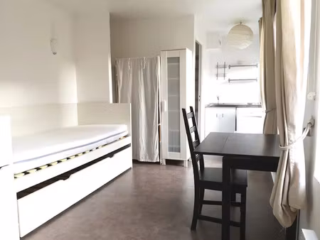 location meublée appartement 1 pièce 18.87 m² à lille (59000)  521 €