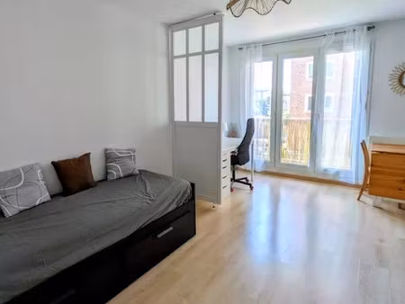 location meublée appartement 1 pièce 26 m² à troyes (10000)  460 €