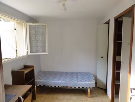 location meublée appartement 1 pièce 11 m² à villeurbanne (69100)  500 €