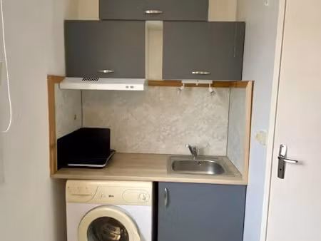 location meublée appartement 1 pièce 25 m² à clermont-ferrand (63000)  530 €