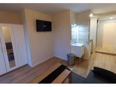 location appartement 1 pièce 16 m² à toulouse (31000)  520 €