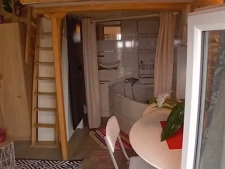 location meublée chambre 1 pièce 25 m² à les ponts-de-ce (49130)  660 €