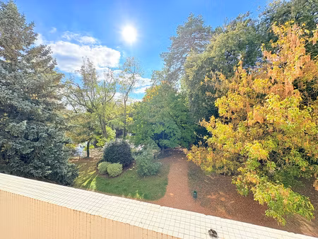 a vendre - appartement de 4 pièces rénové avec goût avec vue
