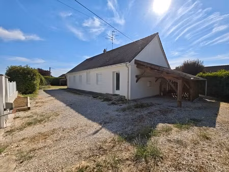 coup de cœur : charmante maison de plain-pied et son grand jardin à annoire