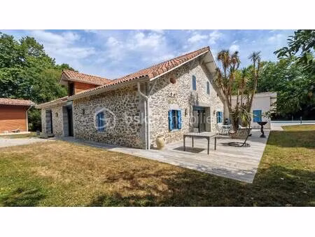 domaine de 399 m² à saint-martin-de-hinx