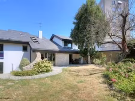 vente maison à rennes (35000) : à vendre / 240m² rennes