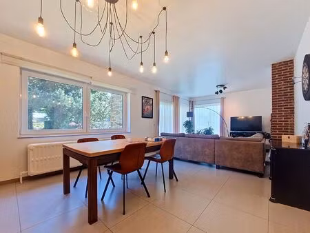 appartement à louer à avenue du petit sart 74 dave (vbe46029)
