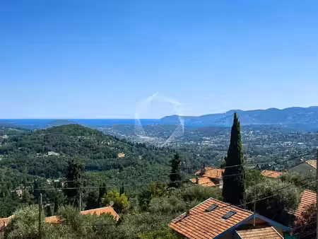 maison avec vue panoramique  équipements rares