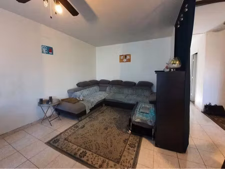 location appartement 3 pièces 63 m² à montpellier (34000)  890 €