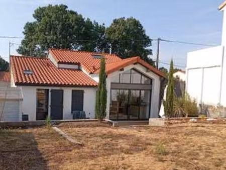 location maison meublé aux sorinières (44840) : à louer meublé / 100m² les sorinières