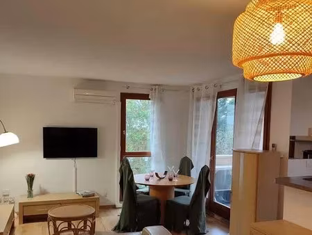 location meublée appartement 3 pièces 65 m² à toulouse (31000)  990 €