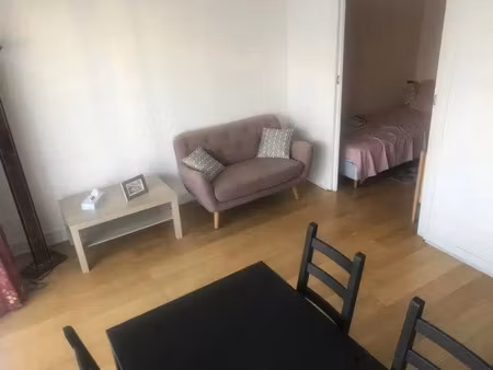 location meublée appartement 1 pièce 42 m² à paris 16ème (75016)  1 395 €
