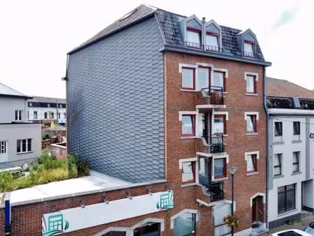 bel appartement 2 chambres à proximité des commodités