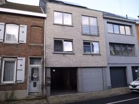 superbe appartement 2 ou 3 chambres