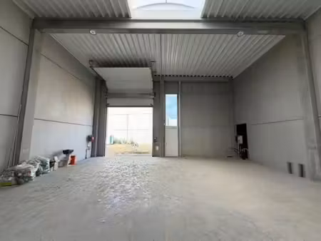 unité industrielle à vendre avec parking – kampenhout
