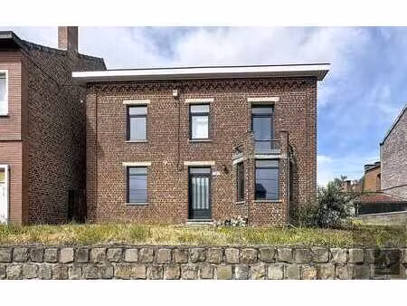 à louer – maison 4 façades avec jardin à waudrez