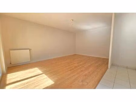 appartement t2 petite résidence récente