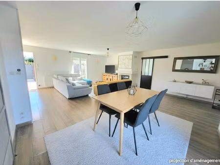 rare au lac vert : le plain-pied familial avec piscine que vous attendiez !