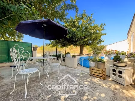 alleins  maison de plain pied de 83m2 environ établie en zone agricole sur une parcelle de