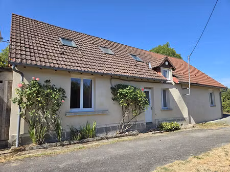 haute vienne : belle maison individuelle de 4 chambres  entièrement rénovée  située au bou
