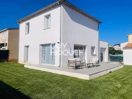 mauguio maison contemporaine de 4 pièces de 112 m² piscinable
