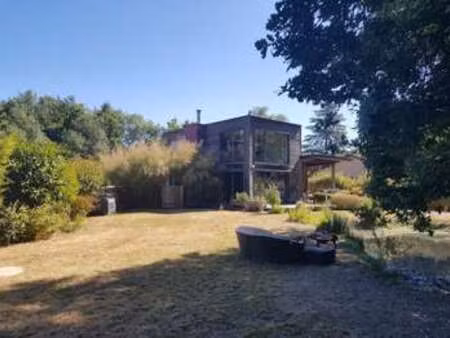 vente maison au pallet (44330) : à vendre / 130m² le pallet