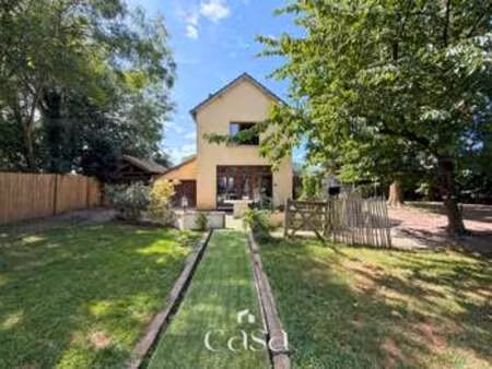 vente maison à gonneville-sur-mer (14510) : à vendre / 110m² gonneville-sur-mer