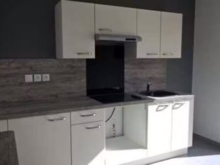 location appartement 2 pièces à honfleur (14600) : à louer 2 pièces / 43m² honfleur
