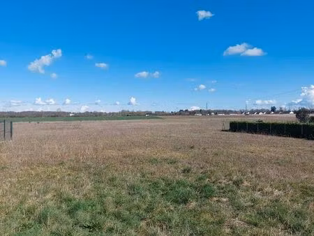 terrain constructible 977m2