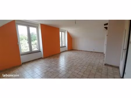 loue appartement t4 etaule -rue du crai proche avallon - libre de suite
