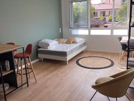 studio neuf meublé 24m2 — à 100m de la fac champollion — jamais loué