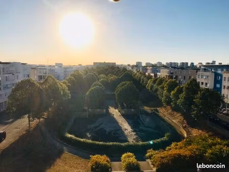 très joli t3 spacieux avec vue dégagée