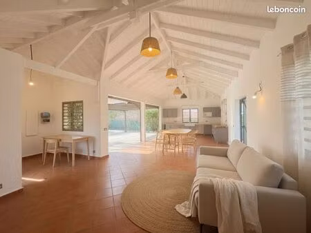 à louer en direct par propriétaire – superbe villa f4 avec piscine à petit-bourg  à seulem